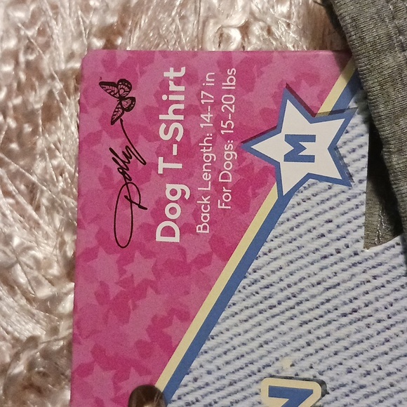 DOGGY PARTON PET TEE SHIRT BY DOLLY PARTON - Picture 8 of 9